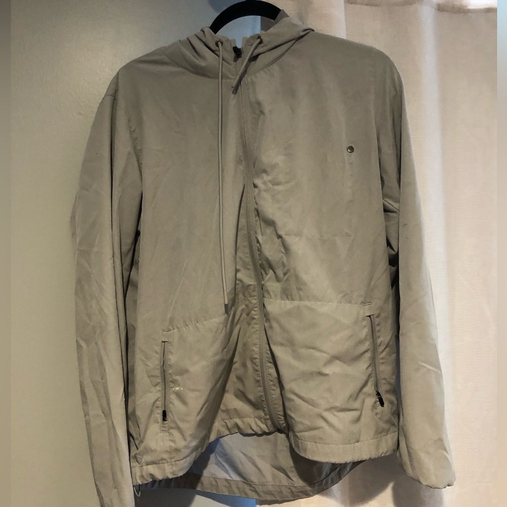 Vuori hooded jacket